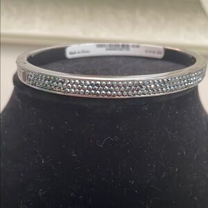 Henri Bendel NWT Elegant Silver Bangle Bracelet